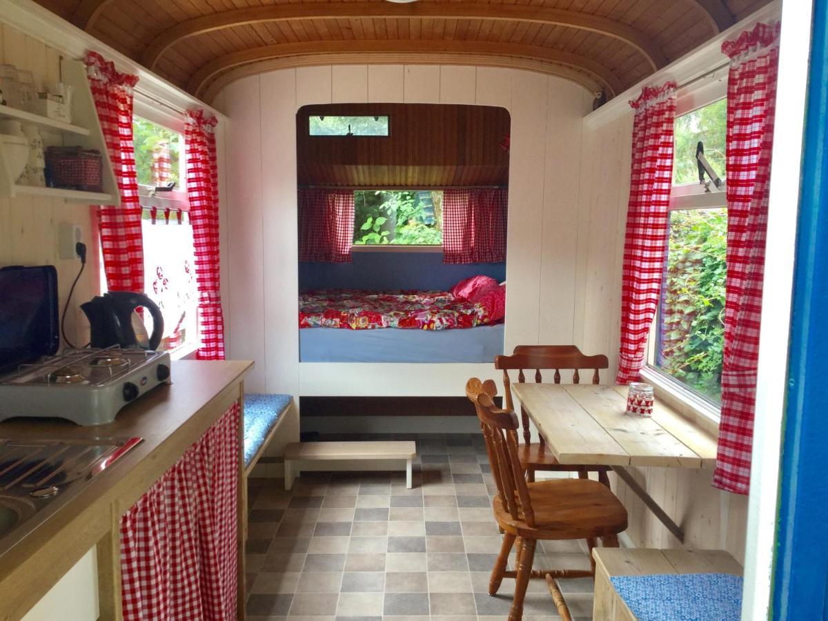 De Akker, Unieke Overnachting In Pipowagens! Ommeren Exterior foto