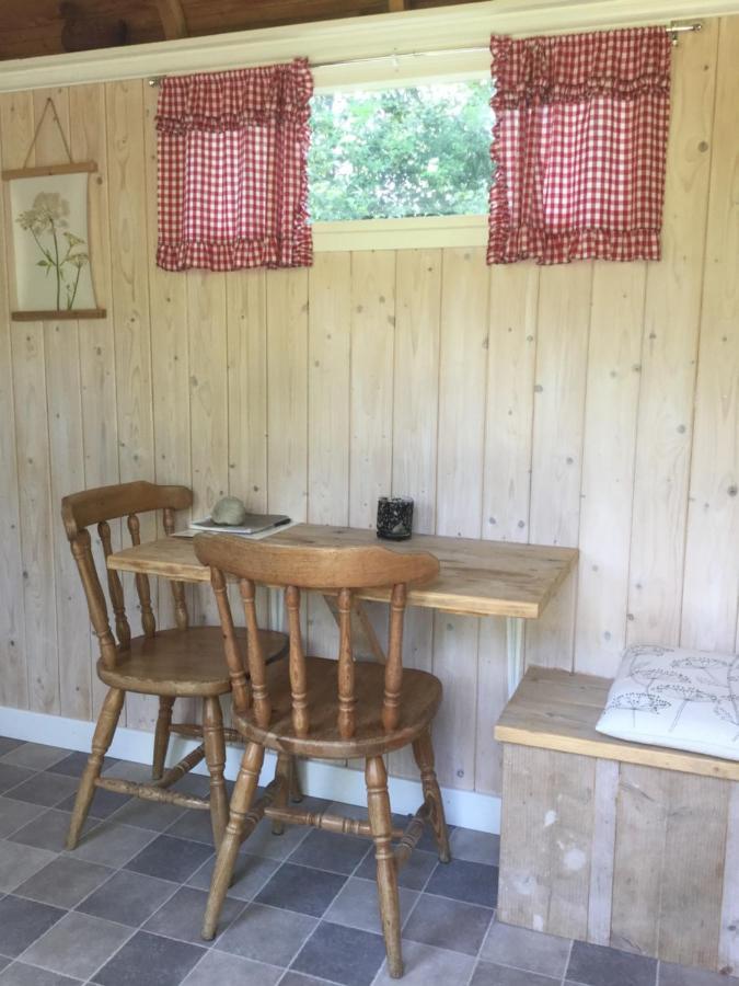 De Akker, Unieke Overnachting In Pipowagens! Ommeren Exterior foto